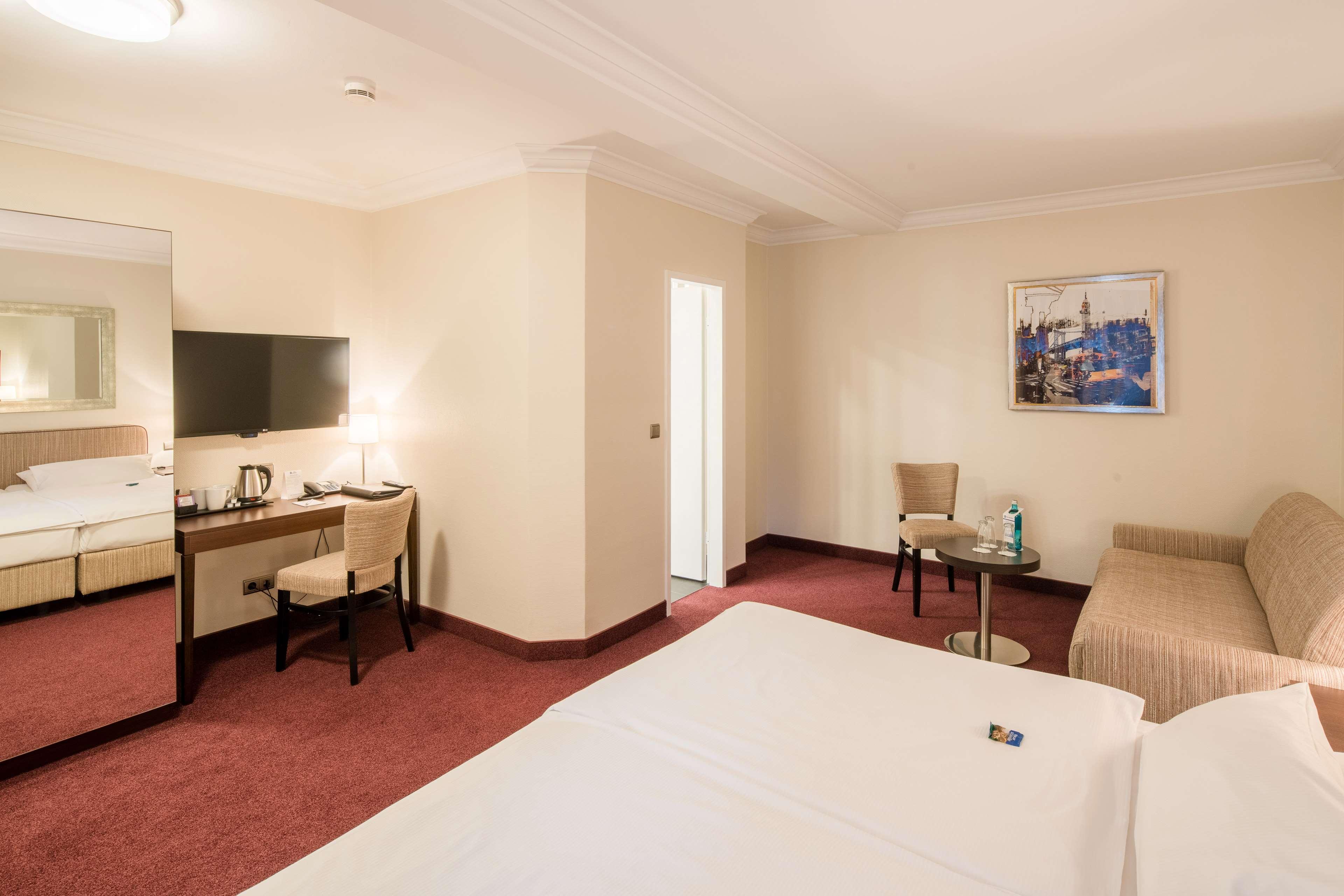 เบสต์ เวสเทิร์น โฮเทล ฮัมบวร์ค อินเตอร์เนชั่นแนล Hotel ฮัมบูร์ก ภายนอก รูปภาพ