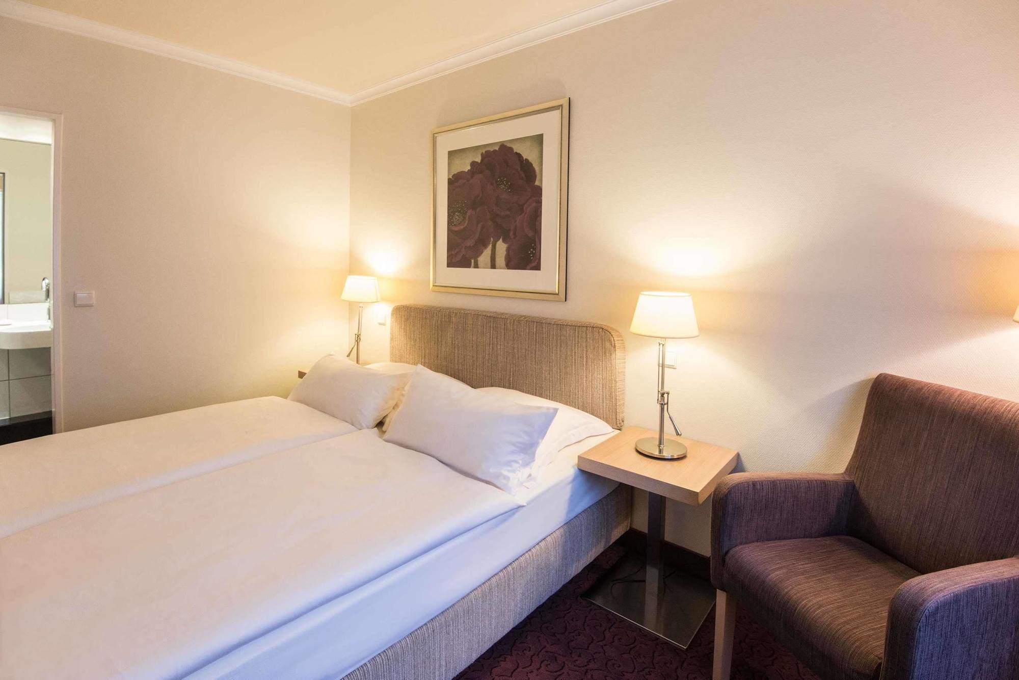 เบสต์ เวสเทิร์น โฮเทล ฮัมบวร์ค อินเตอร์เนชั่นแนล Hotel ฮัมบูร์ก ภายนอก รูปภาพ